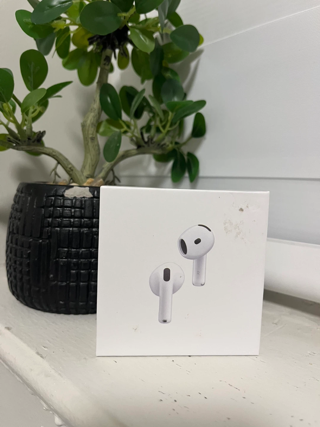 Apple AirPods 4 (Active Noise Cancellation)