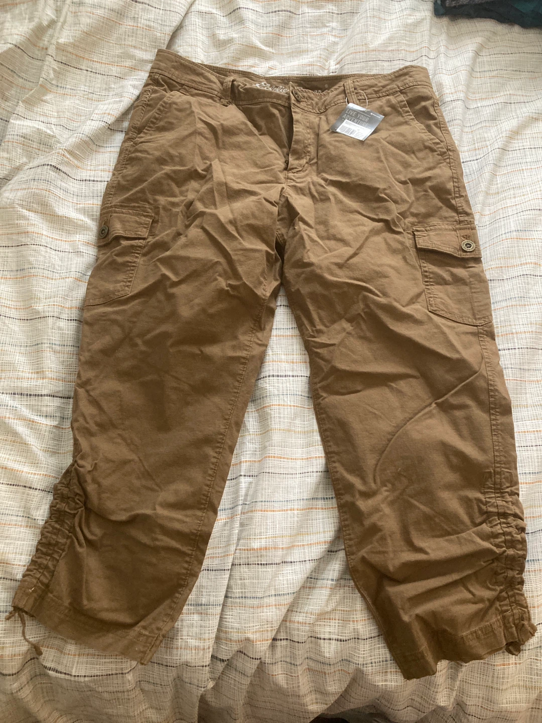 Eddie Bauer WR Adventurer Stretch Capri Pants Size 10 Hazelnut
