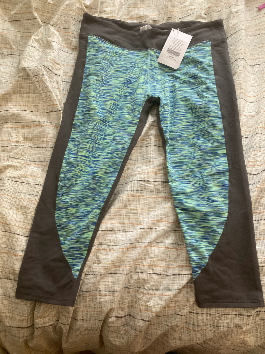 Fabletics Sydney Capri Leggings Size L