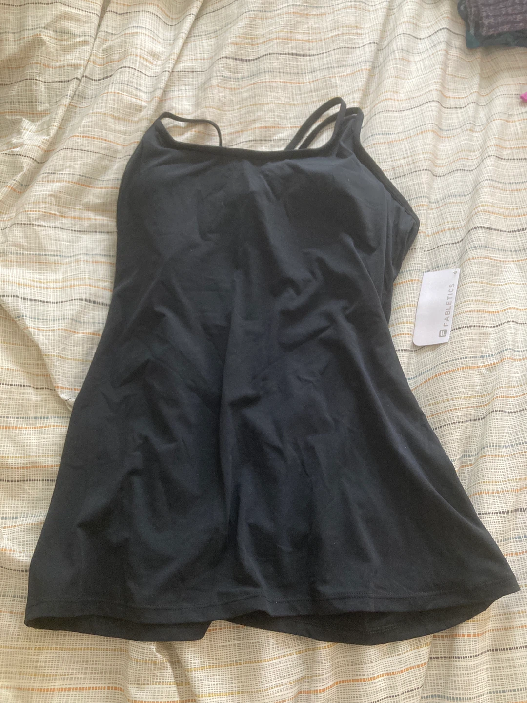 Fabletics Large Black Asymmetrical Tank Top Size LG
