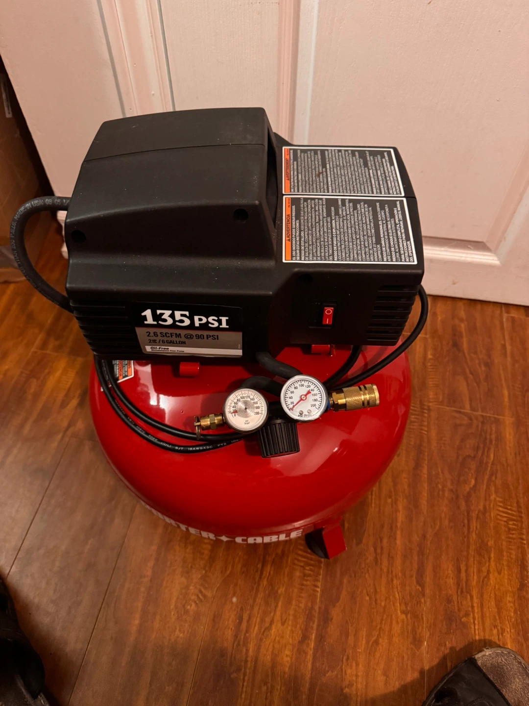 Campbell Hausfeld 135 PSI Air Compressor - photo 2