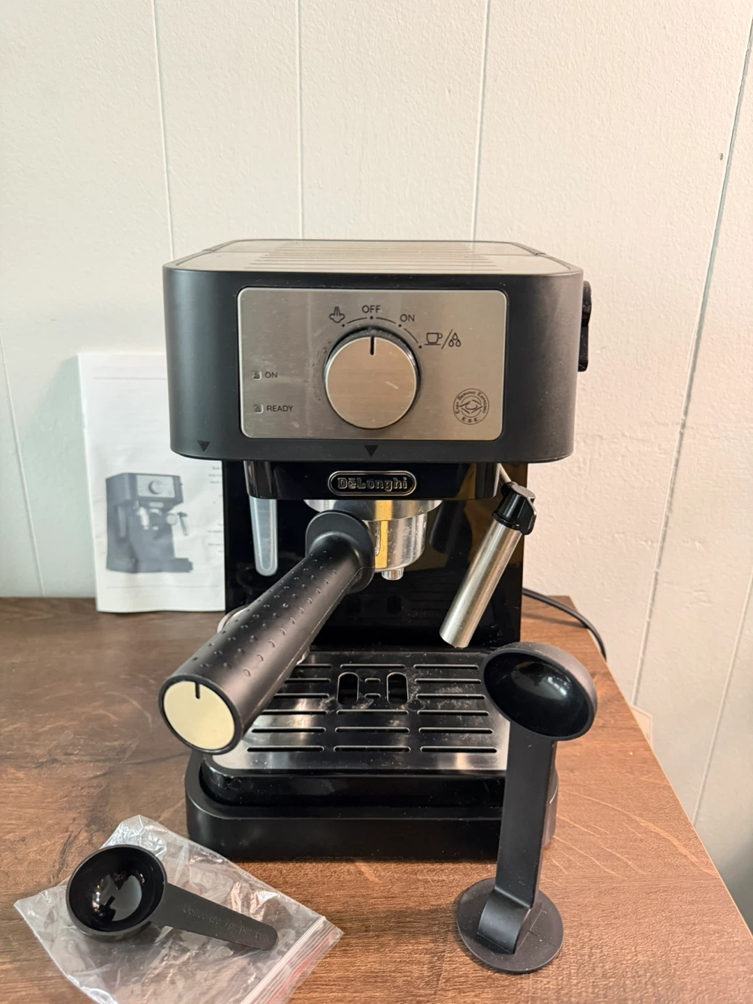 DeLonghi Espresso Machine - photo 2