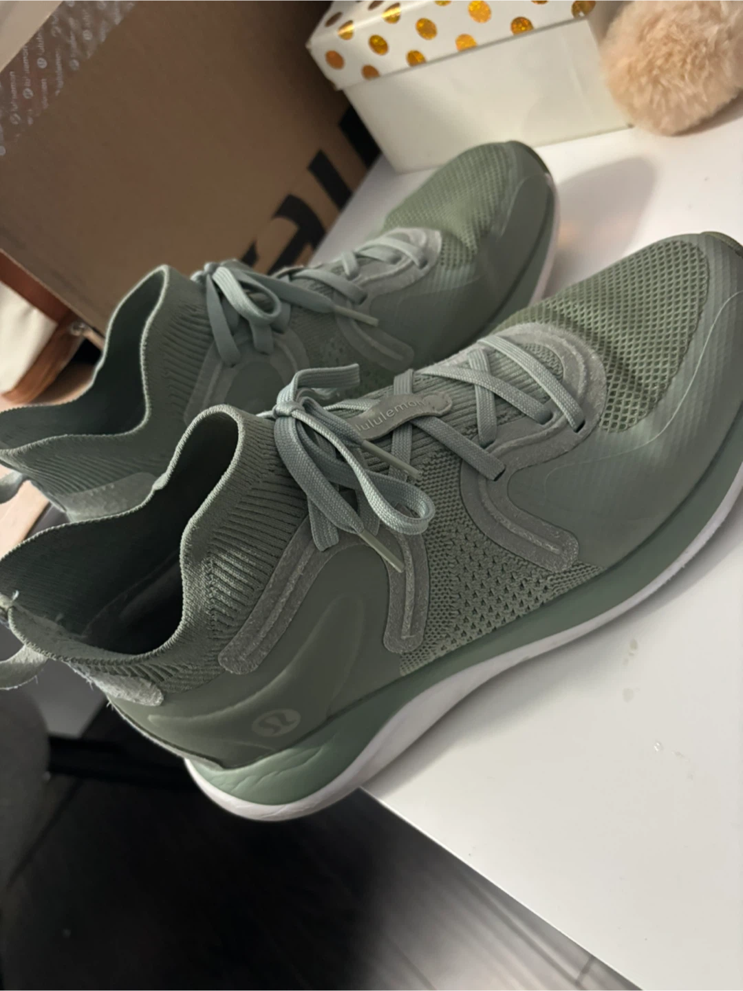 Lululemon Chargefeel 2 Mid Women's Training Shoes - Green - photo 2