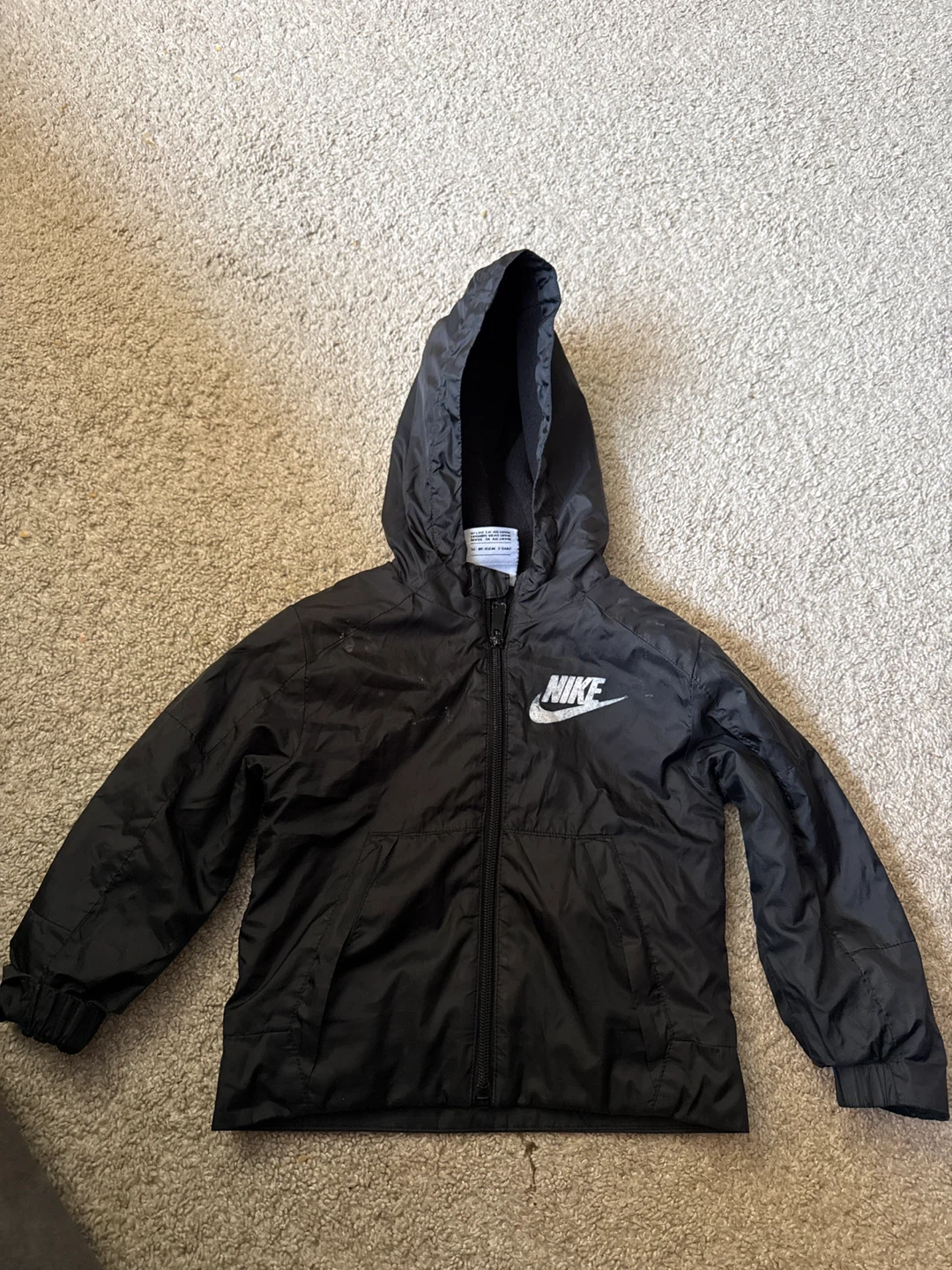 Nike Hooded Jacket 🥕
