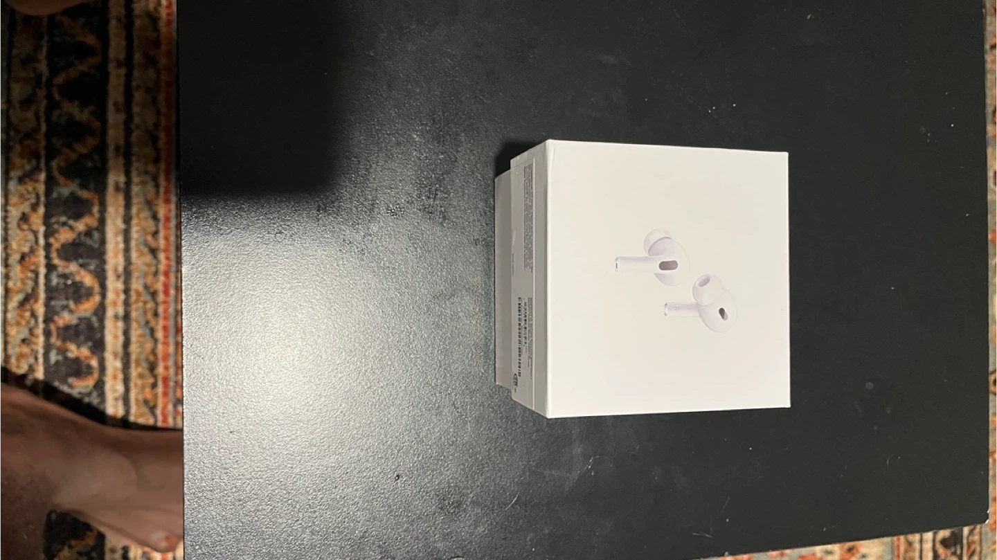 Apple AirPods Pro (2nd Gen) with MagSafe Charging Case