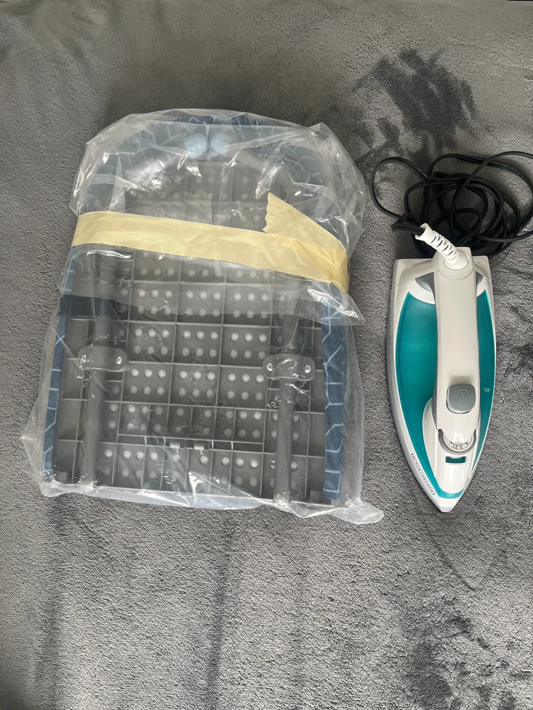 BLACK+DECKER Compact Steam Iron - photo 4