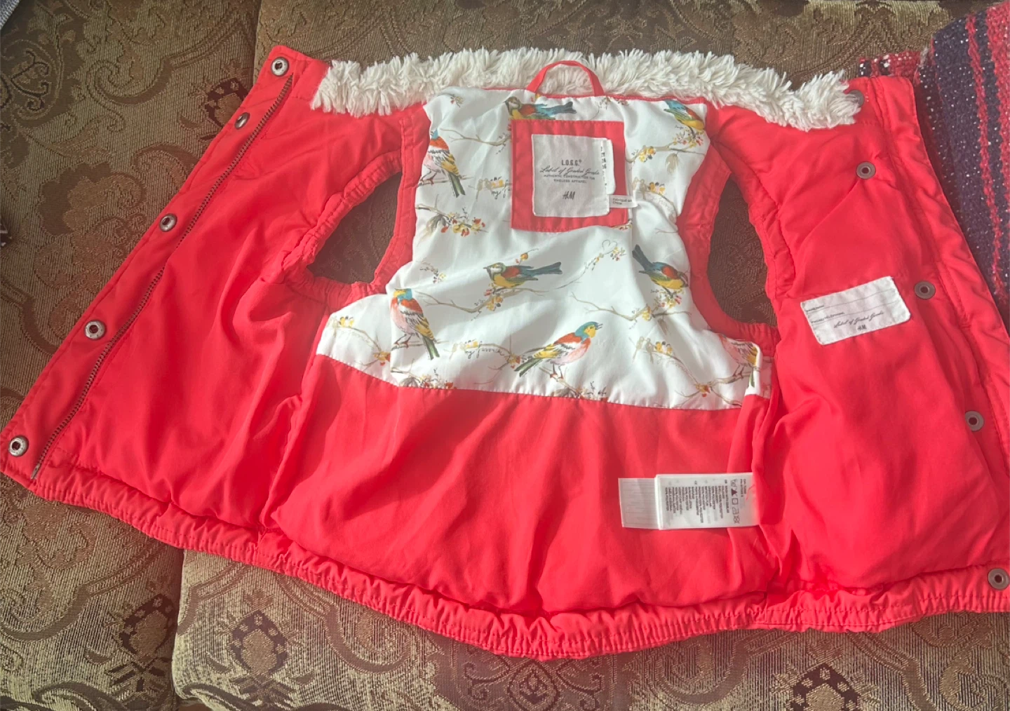 H&M Kids Puffer Vest - Red - Size 1Y-2Y - photo 2