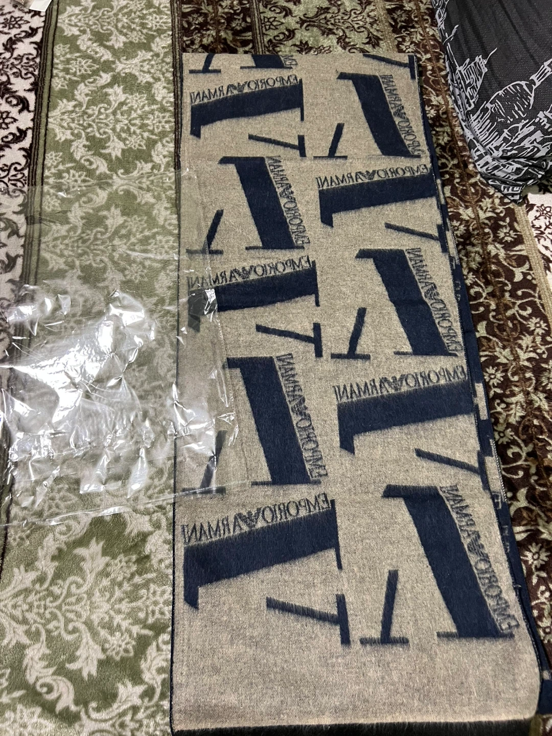 Emporio Armani Scarf - photo 2