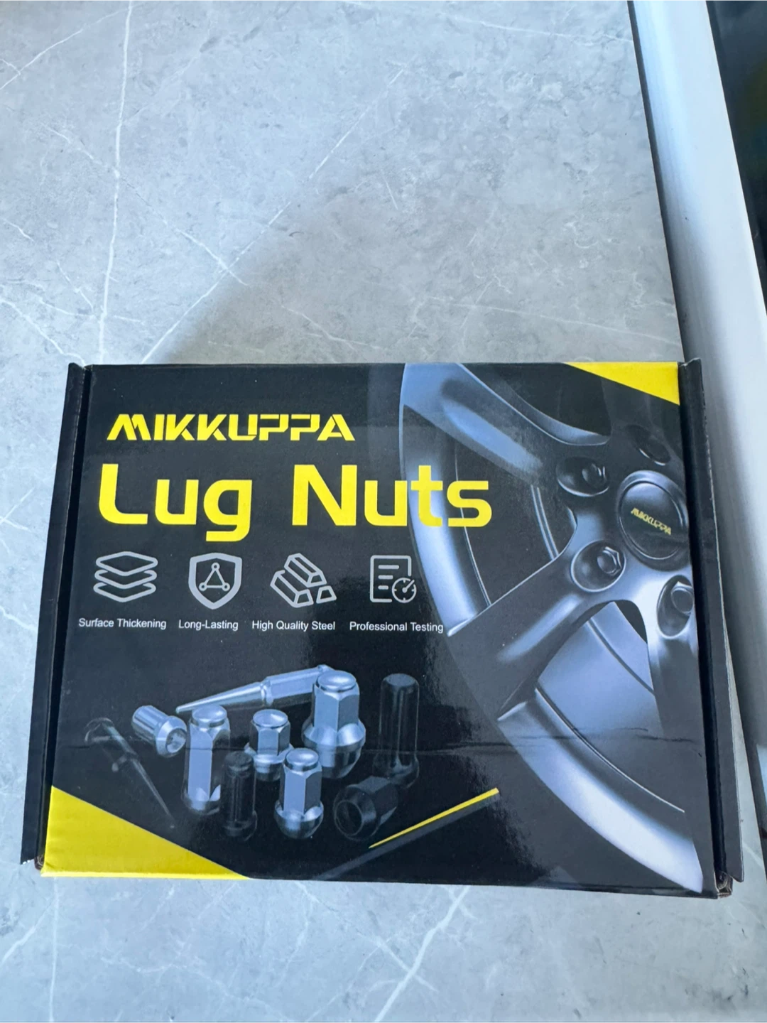 Mikkupaa Lug Nuts