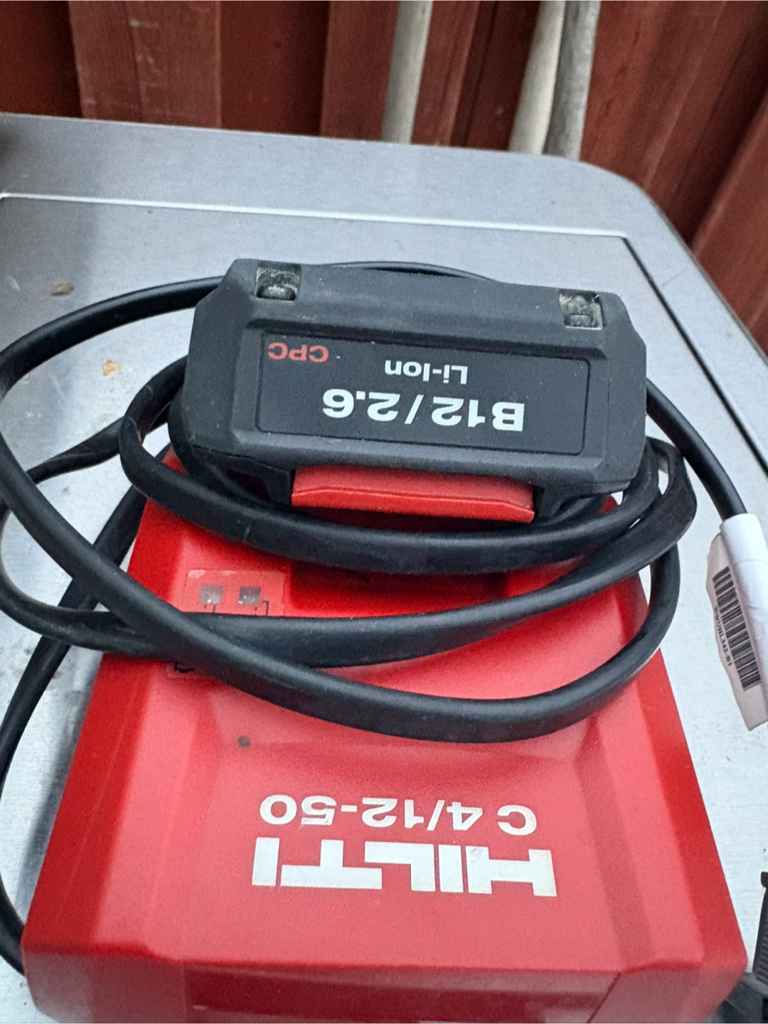 Hilti C 4/12-50 Battery Charger with B12/2.6 Li-Ion Battery - photo 2