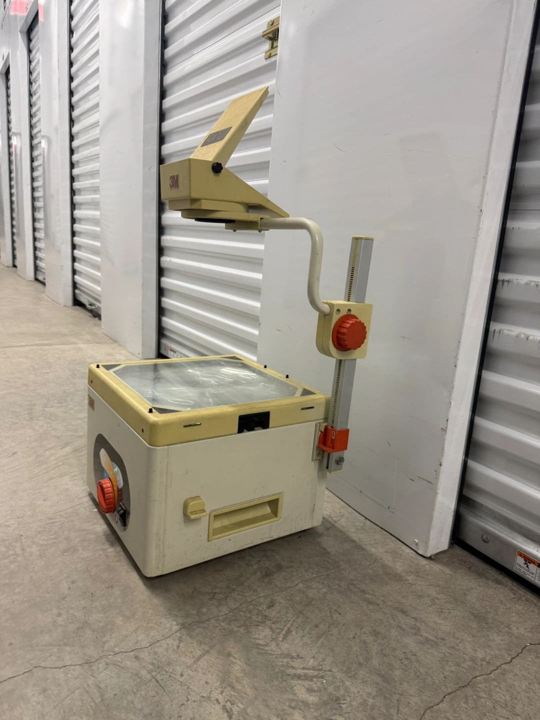 3M Overhead Projector - photo 3
