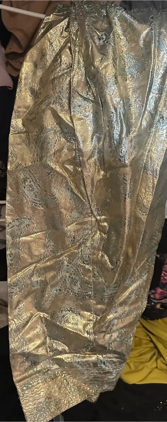 Gold Paisley Print Kurta and Pants Set - photo 2