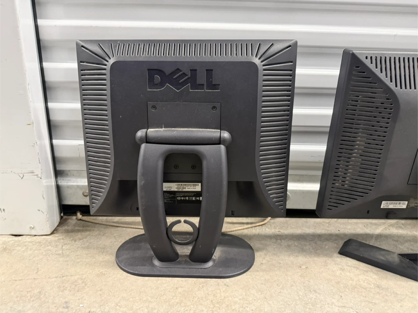 Vintage square Monitors - photo 3