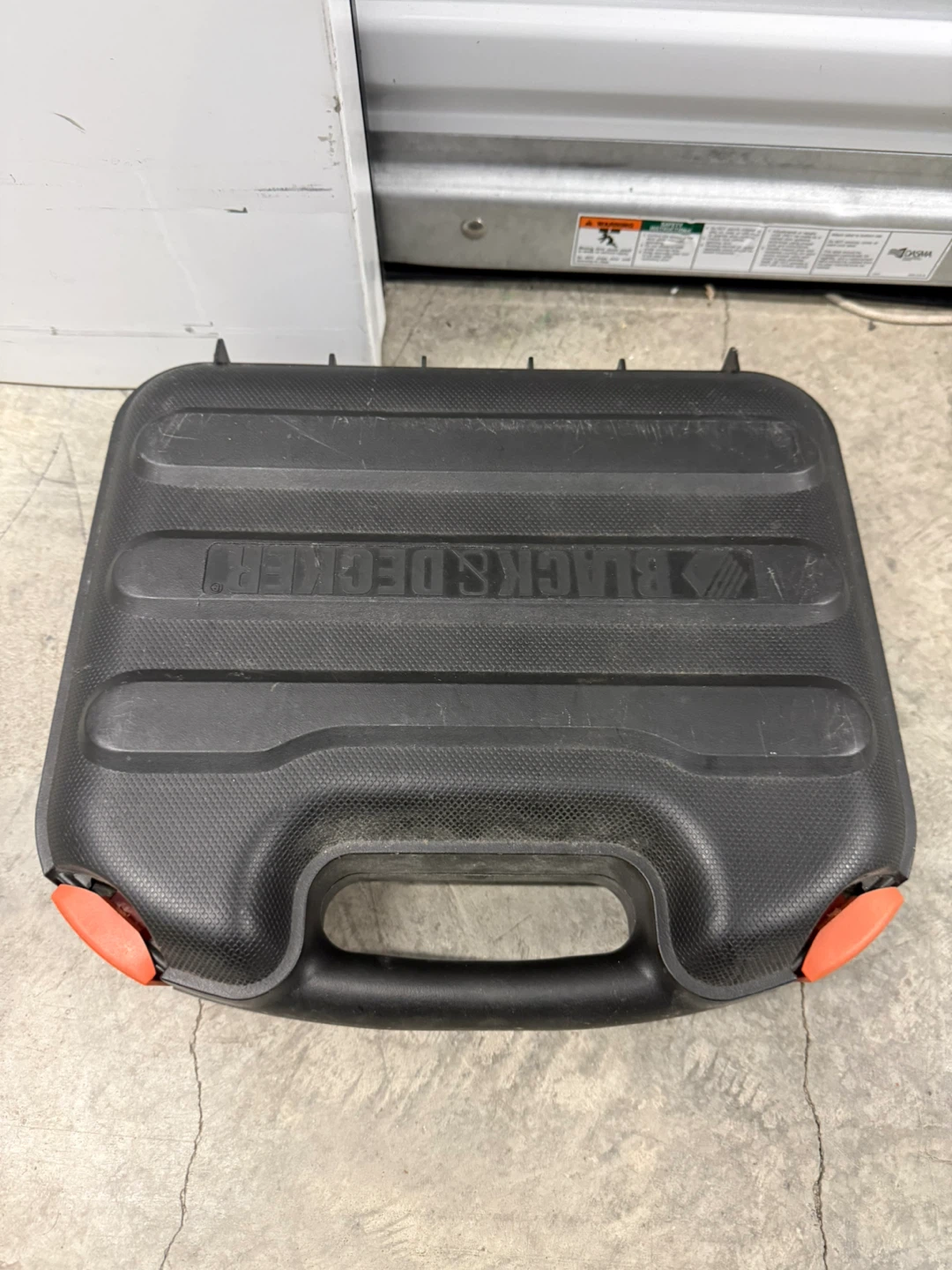 Black & Decker 12V Cordless Drill with Case and Charger - photo 5