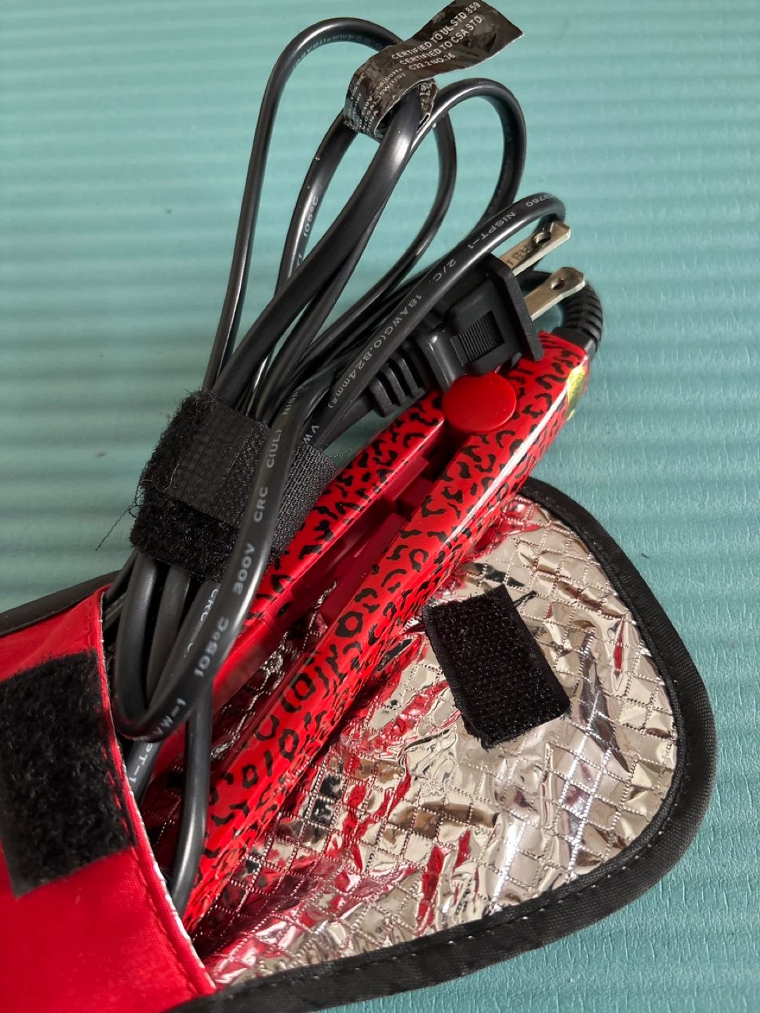 Conair Mini Flat Iron - Red Leopard Print - photo 3