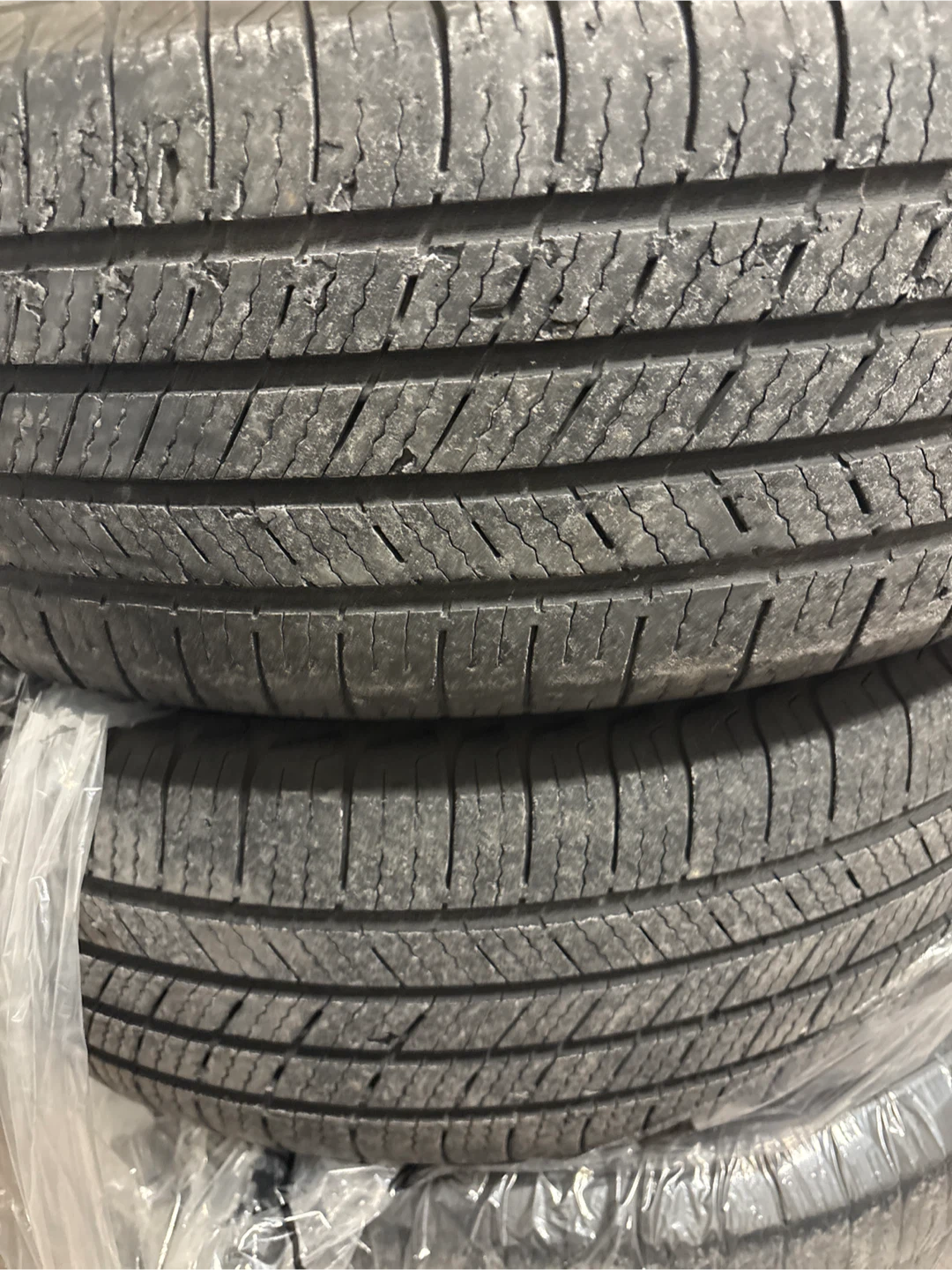 MICHELIN  set of four tires 225/65R17 Tires