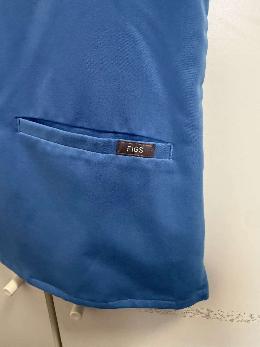 FIGS Technical Collection Scrub Top XS Blue - photo 2