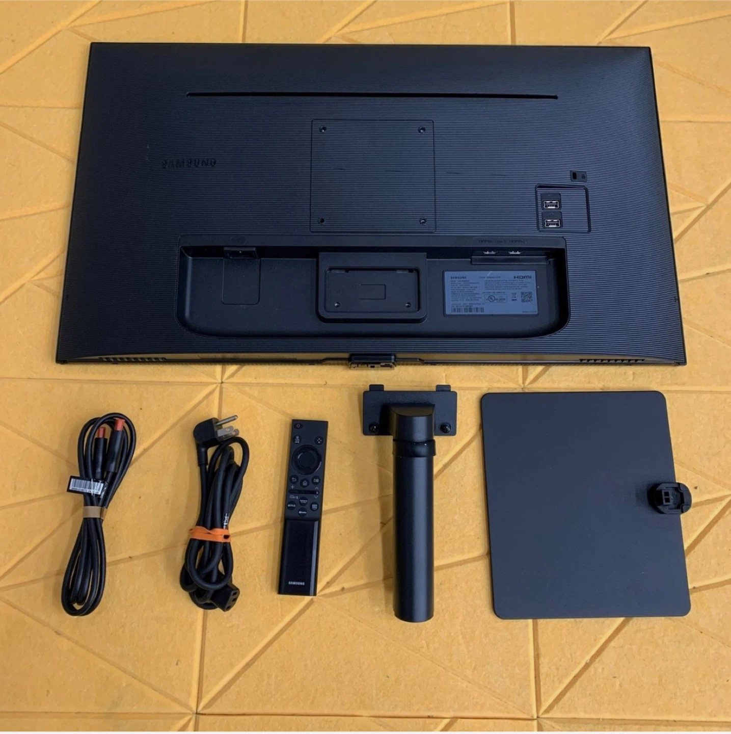 Samsung M5 Monitor 27 inch - photo 3