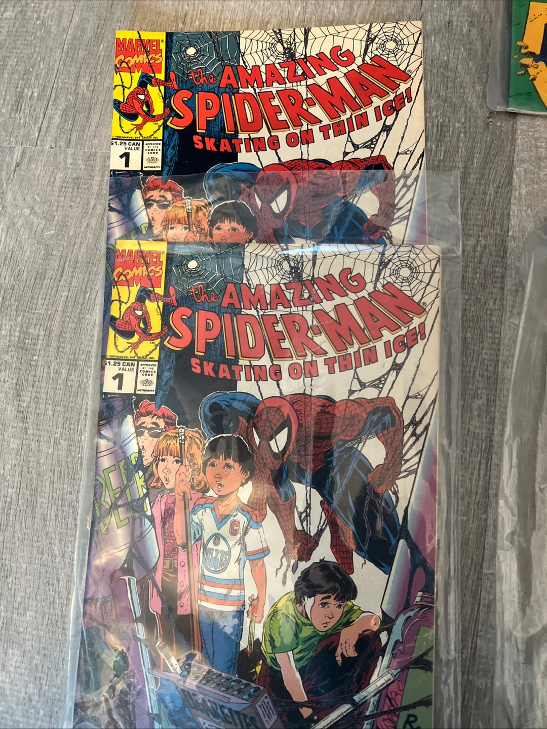 Marvel Comics Captain America and Amazing Spider-Man comic books - photo 4