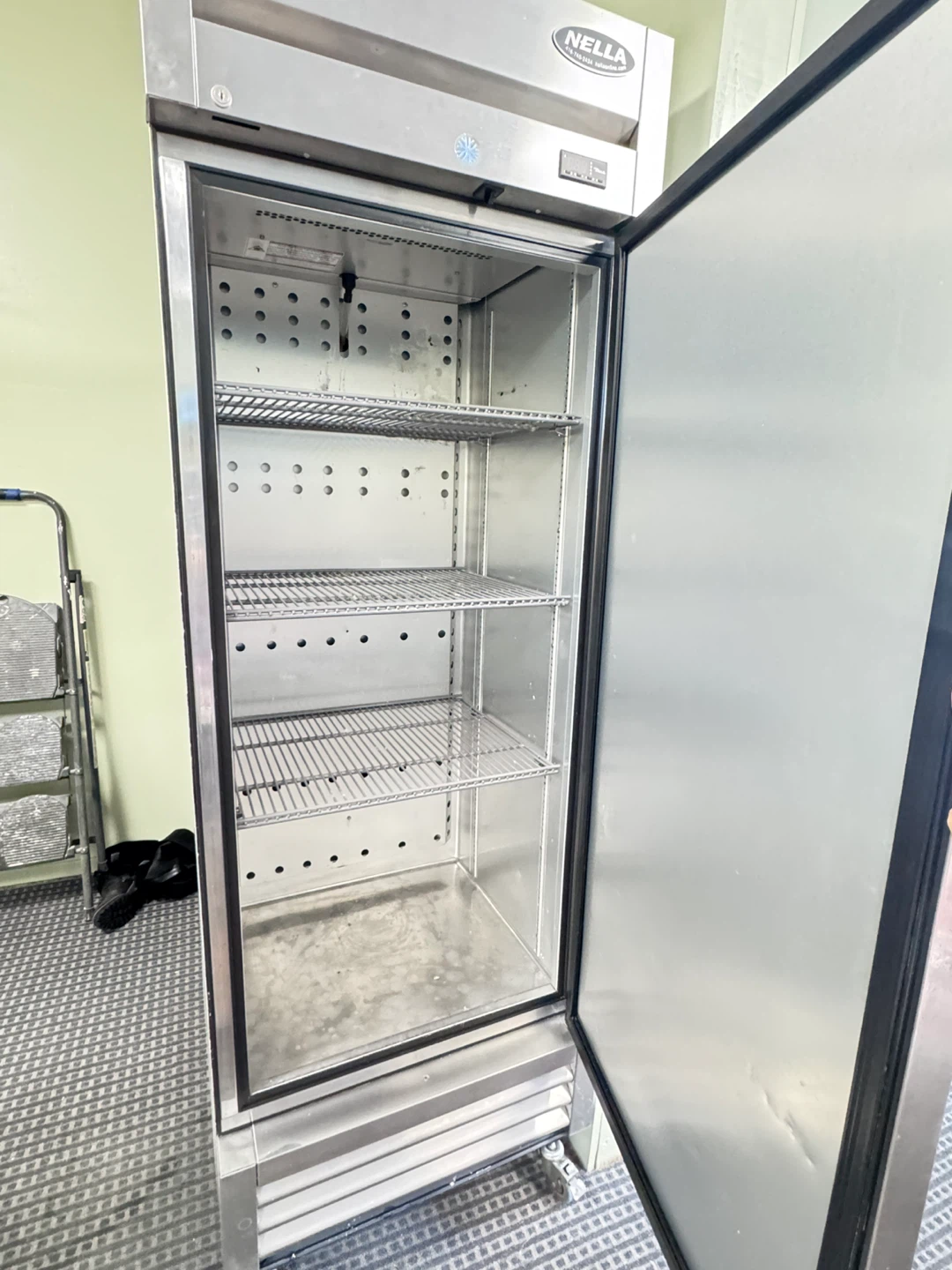 True Refrigerator - photo 2