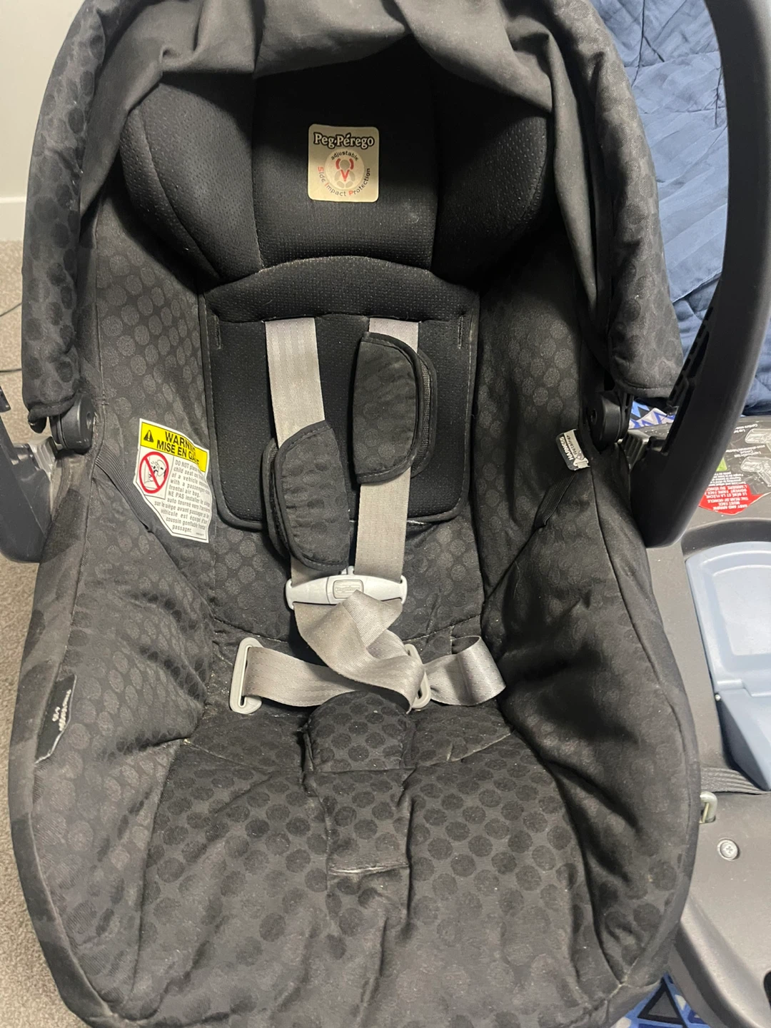 Peg P3r3go Primo Viaggio Infant Car Seat with Base