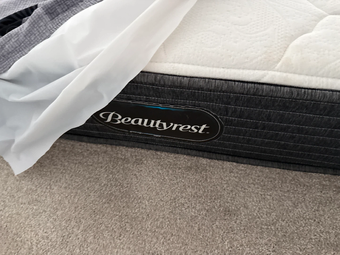 Beautyrest Mattress - photo 3