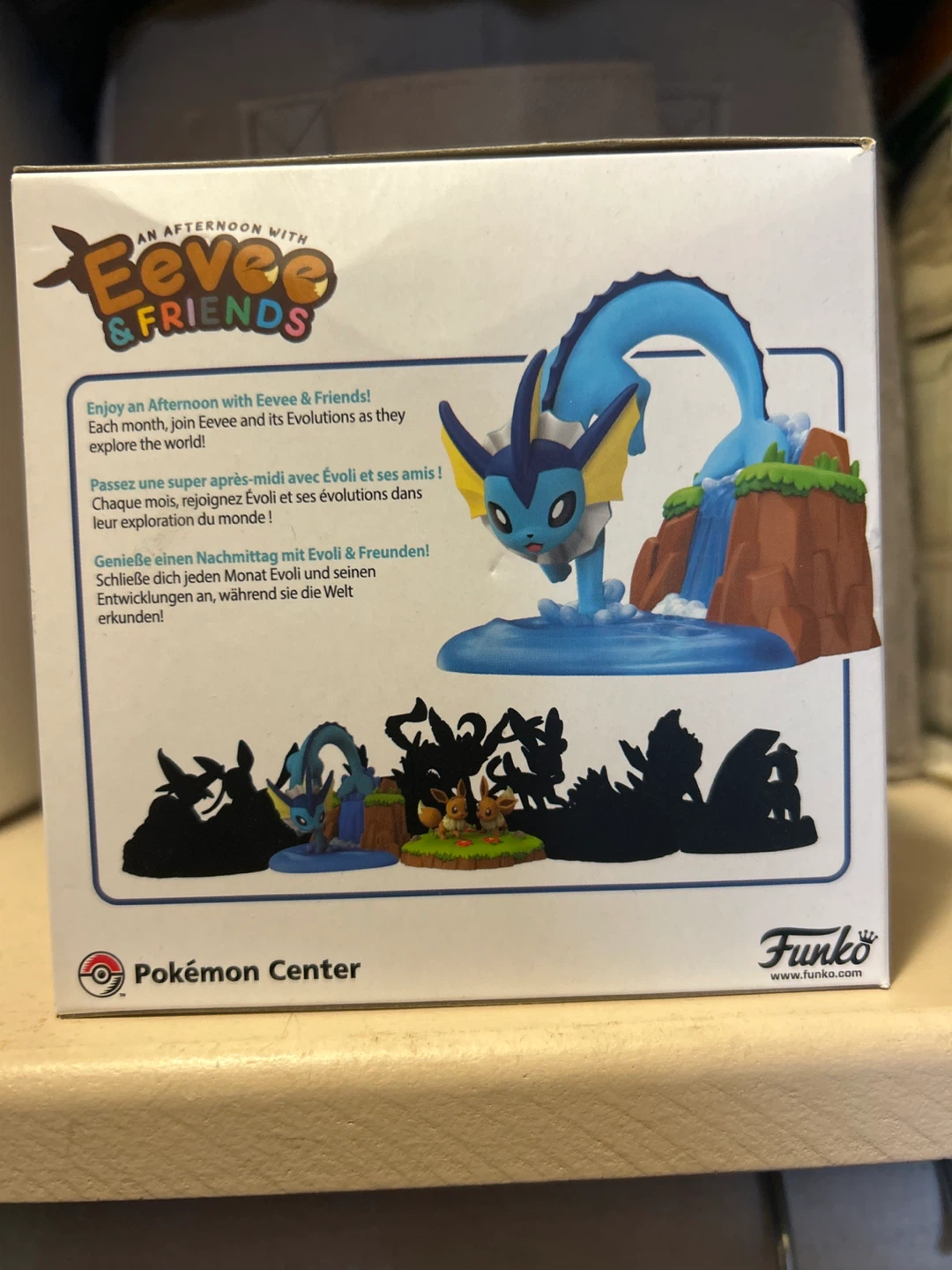 Funko An Afternoon with Eevee & Friends Vaporeon Figure - photo 3