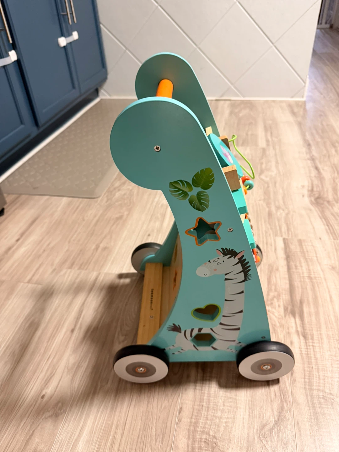Teamson Kids Wooden Baby Walker Activity Center - photo 4