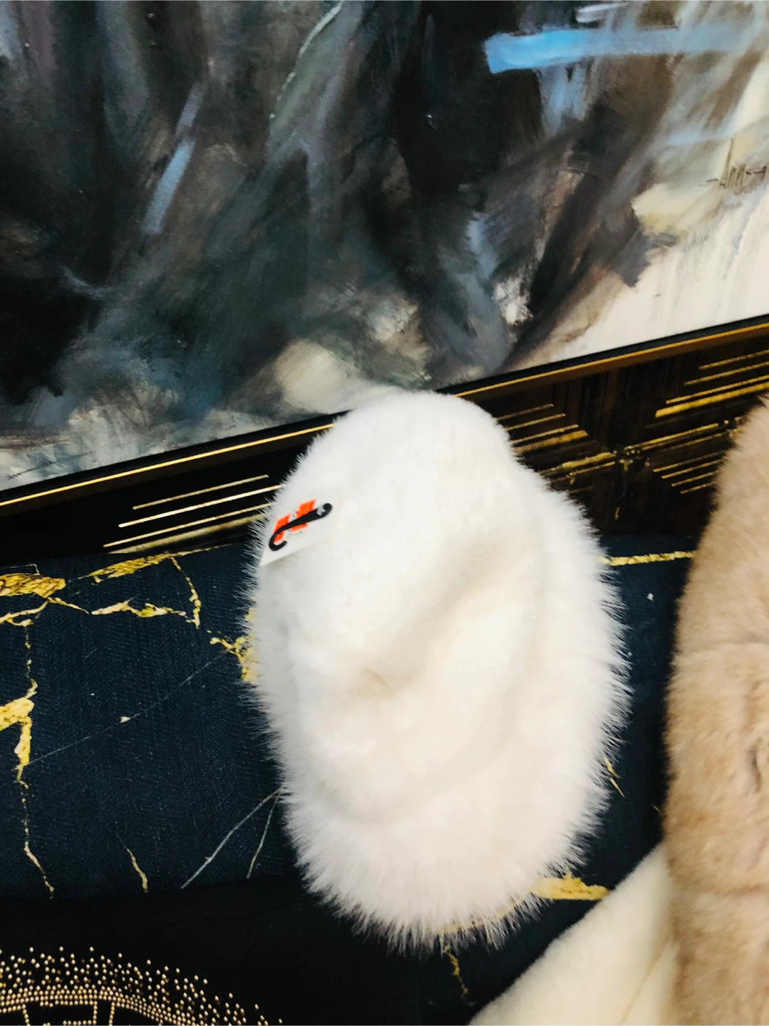 White Faux Fur Hat - photo 3