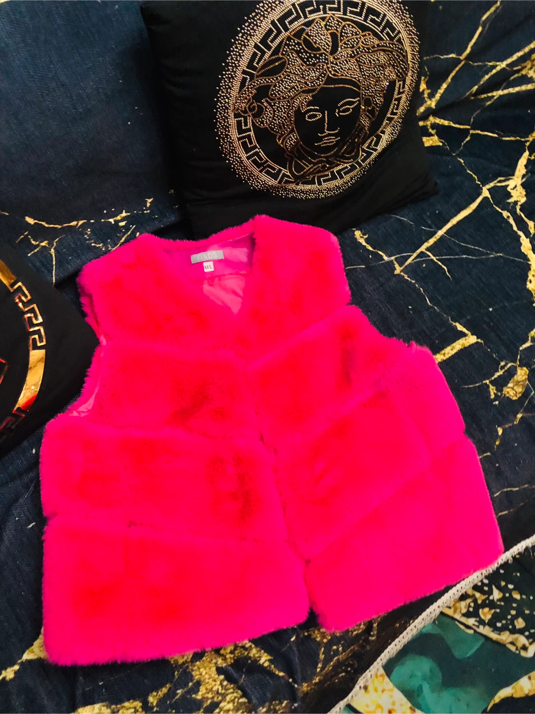 FINDS Faux Fur Vest - Bright PinkM/L