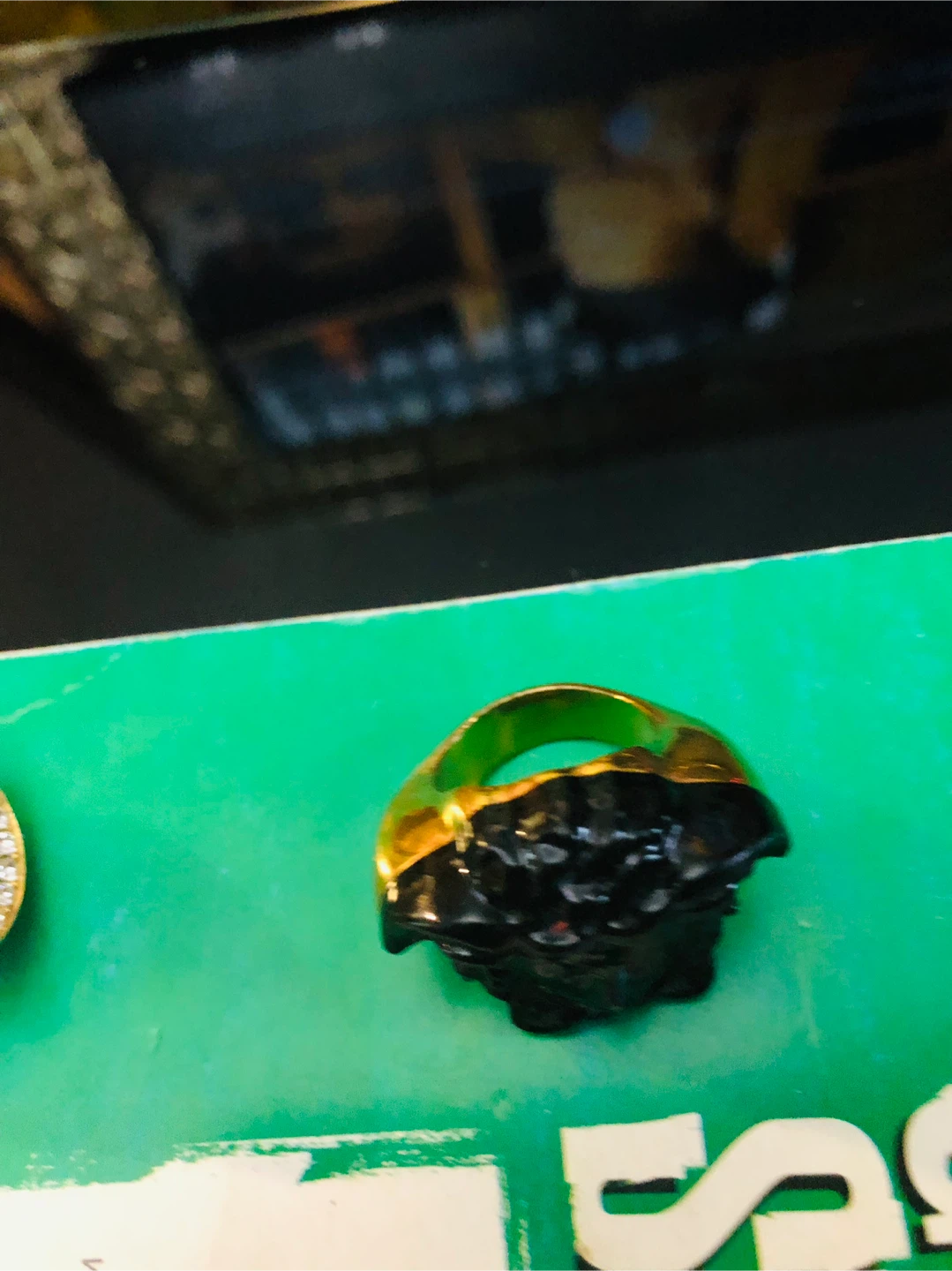 24 k Gold plated and Black  onix real Versace  Medusa Ring 9 - photo 2