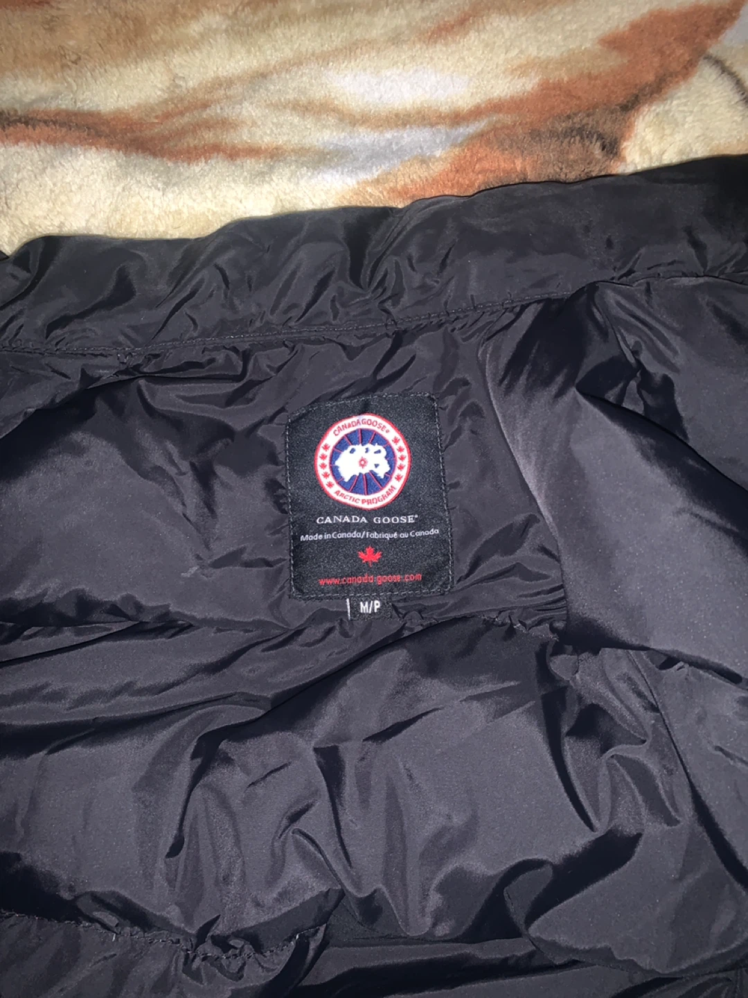 Canada Goose Red Puffer Vest - M/P - photo 4