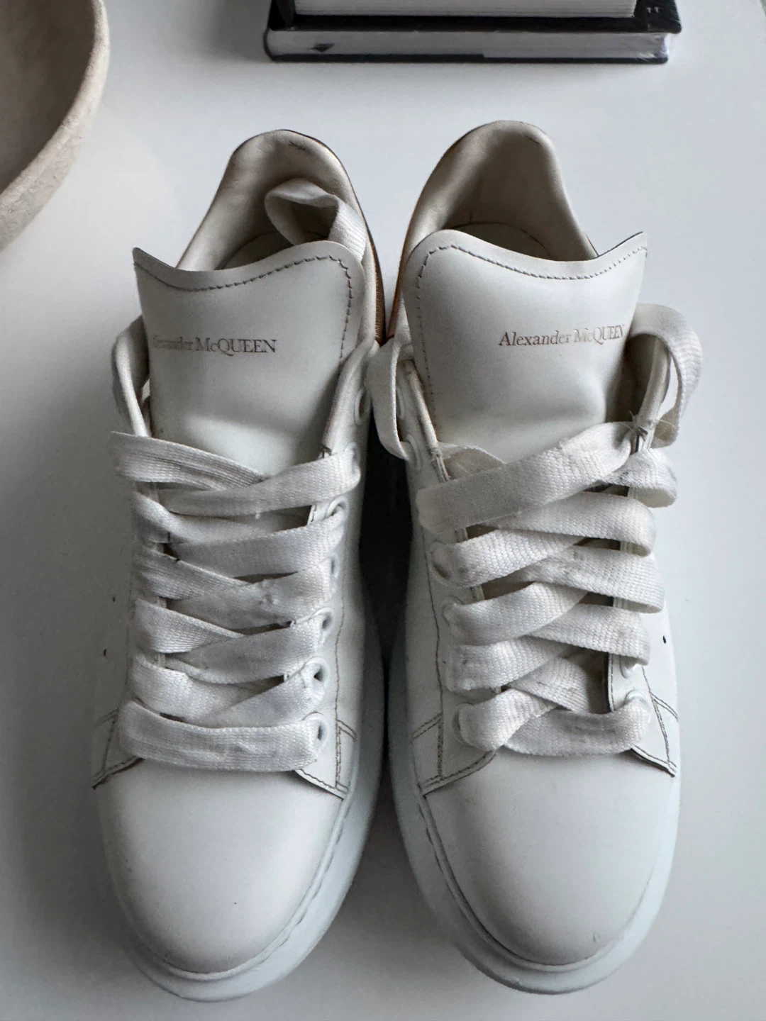 Alexander McQueen White & Gold Leather Sneakers - photo 5
