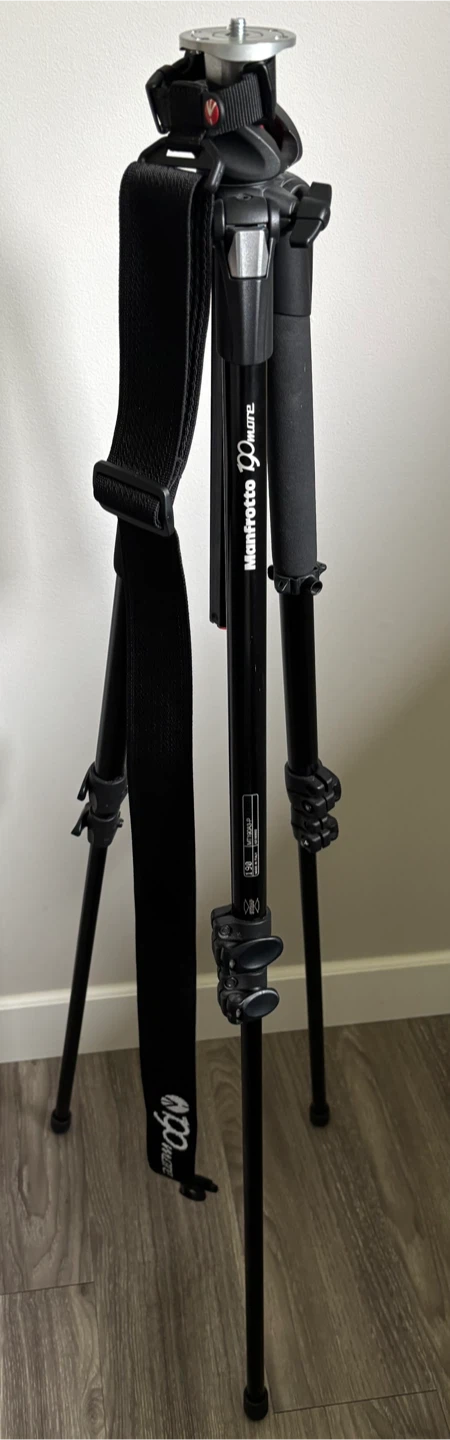 Manfrotto 055CXPRO4 Tripod - photo 3