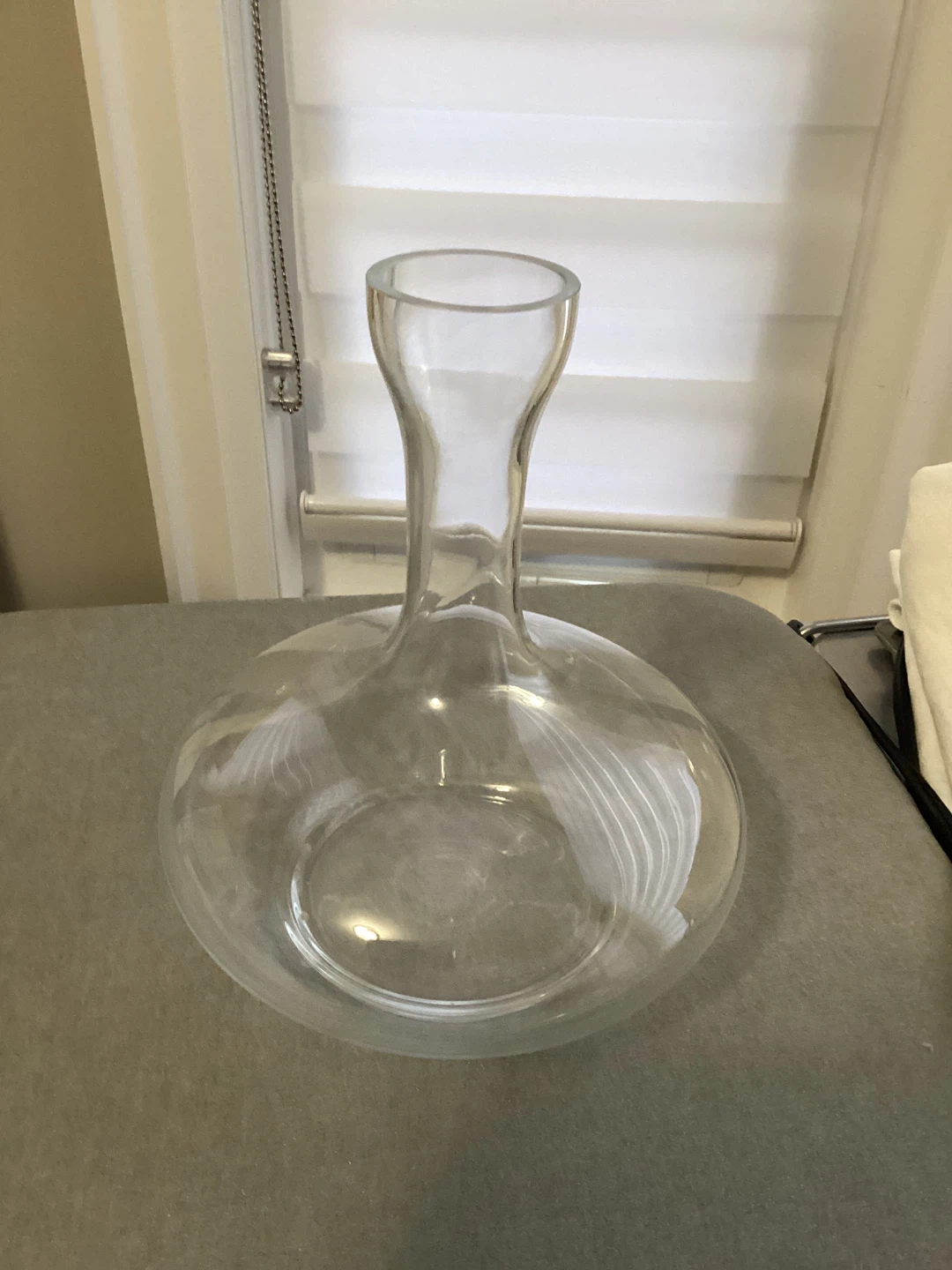 CRYSTALLINE DECANTER