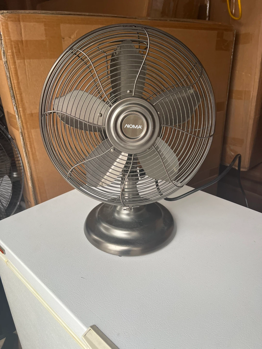 Free delivery used Noma Metal Table Fan - photo 3