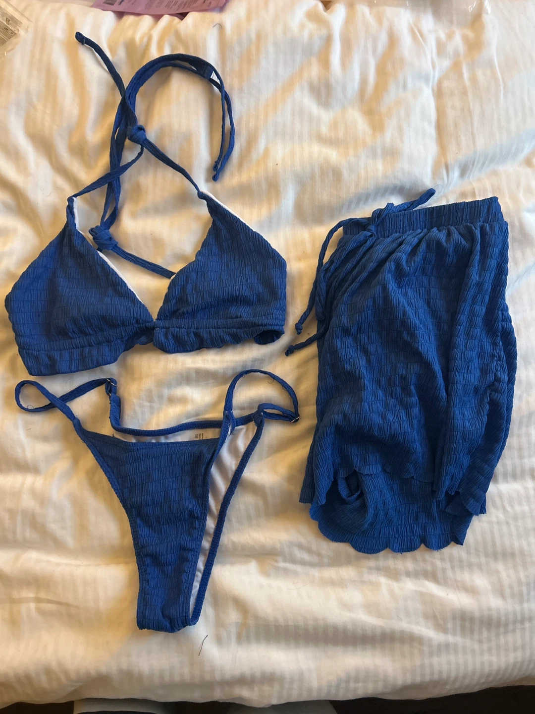 Blue textured bikini with cover-up shorts - photo 3