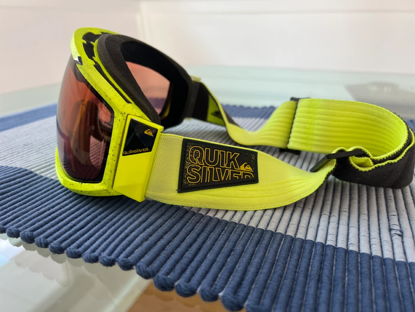 Quiksilver Ski Goggles with Pouch 🥕 - photo 3