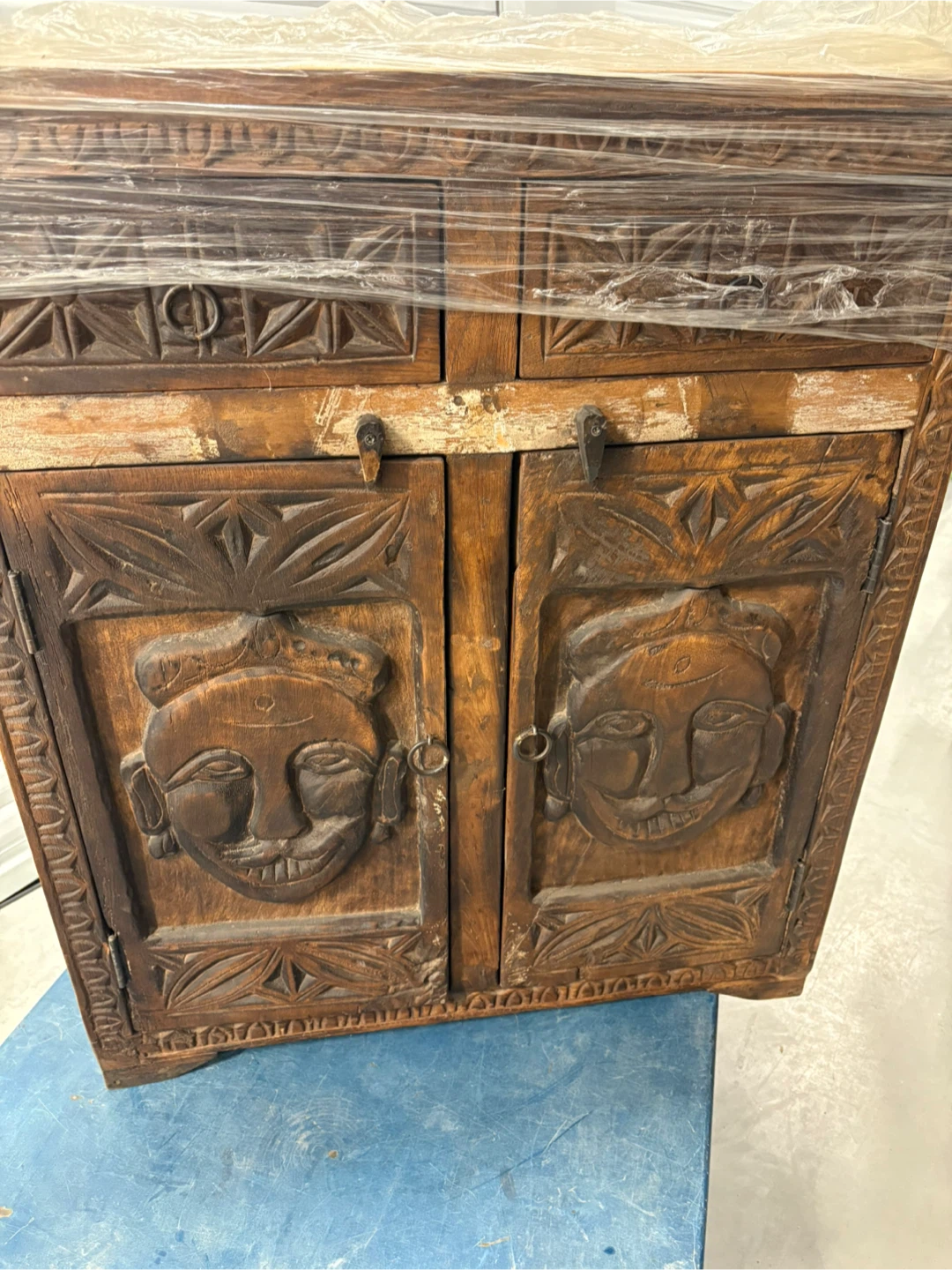 Beautiful Carved Wood Cabinet with Face Motifs - photo 3