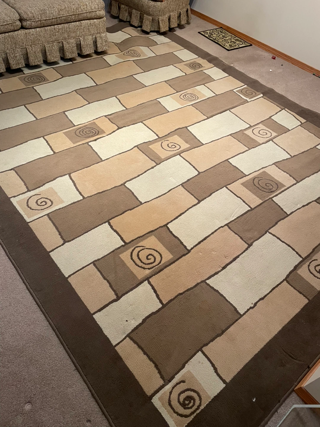Area Rug with Block Pattern - photo 2