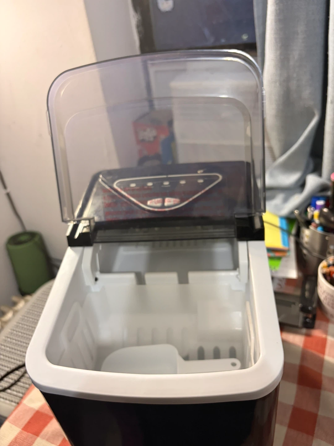 Portable Ice Maker with Scoop - photo 3
