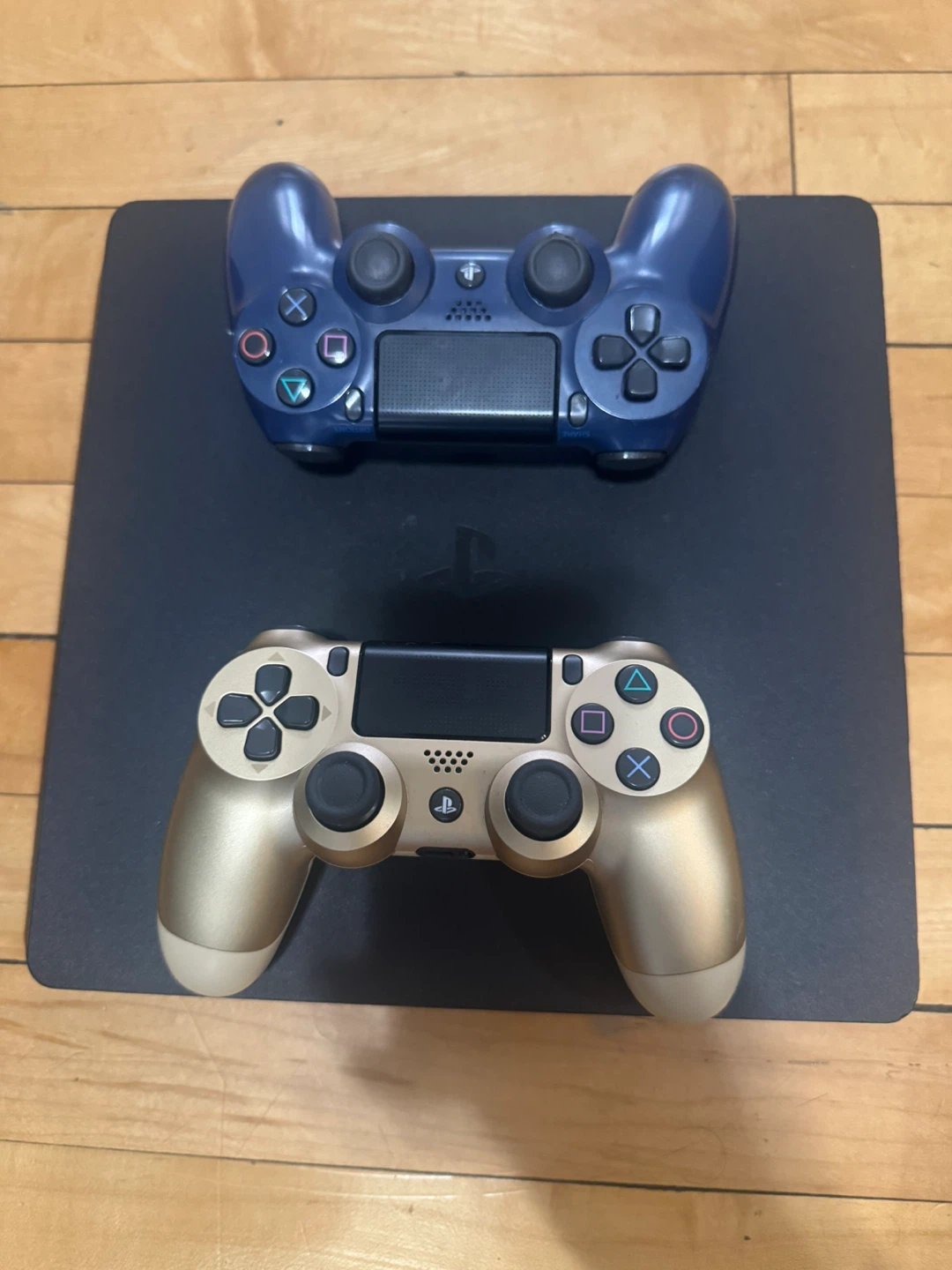 PlayStation 4 Slim Console with 2 Controllers