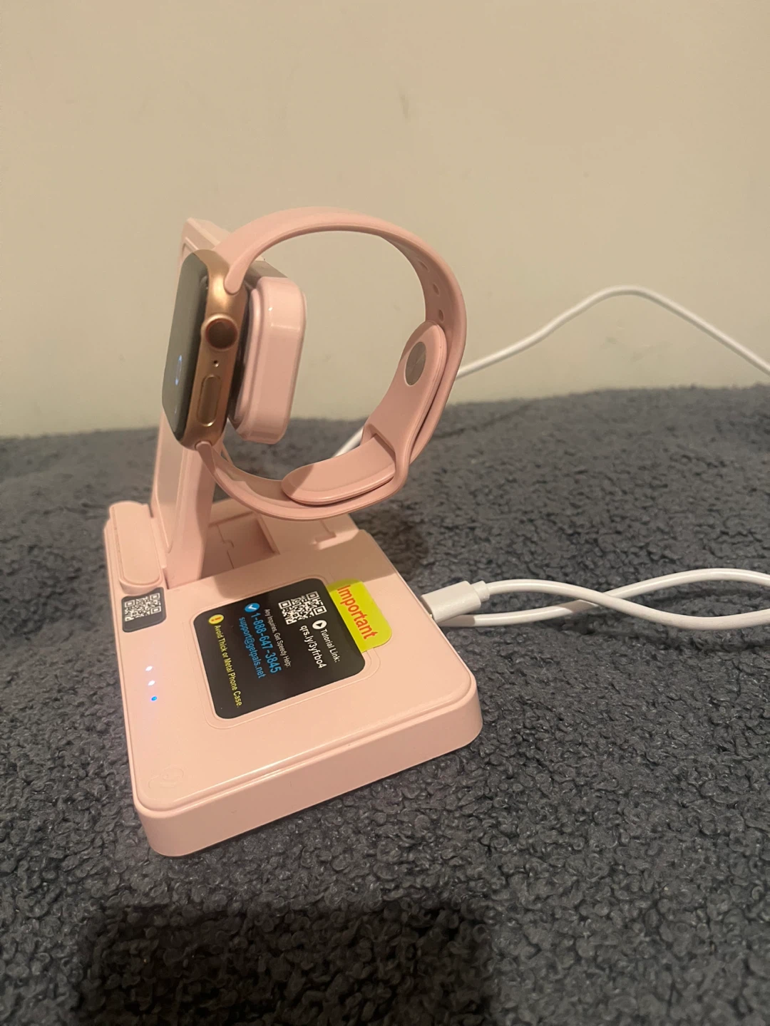 Restored Apple Watch Series 5 40mm - photo 3