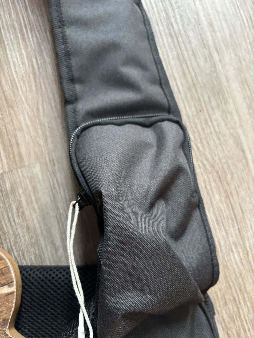 Pet Carrier Sling + Dog Leash/Key Holder - photo 4