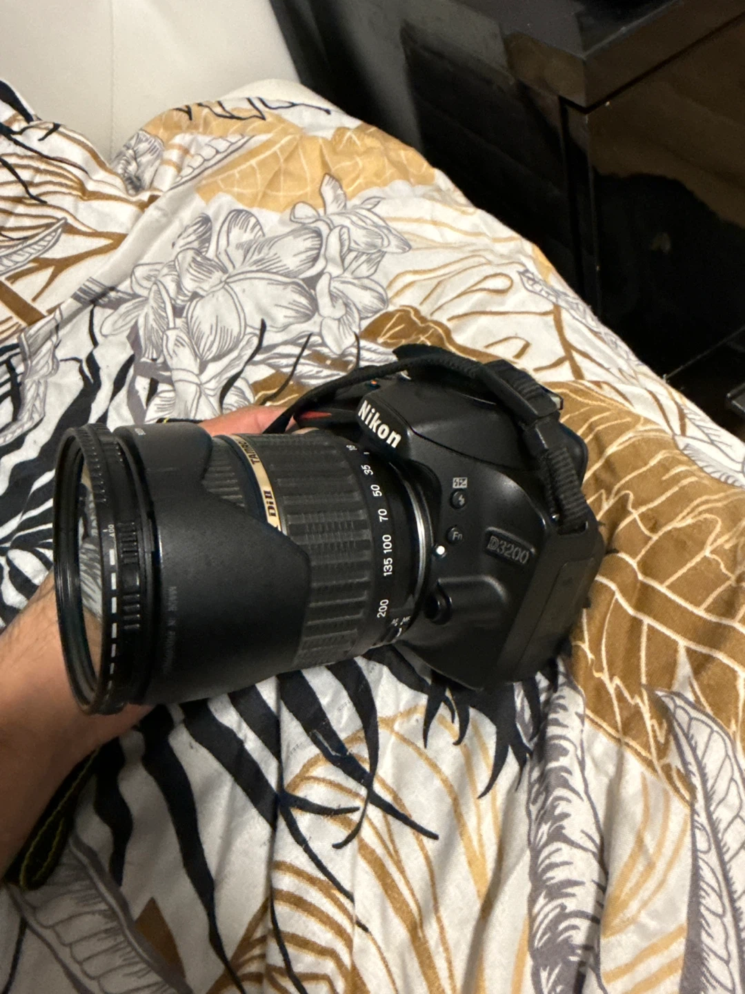 Nikon D3200 DSLR Camera with Lens - photo 2