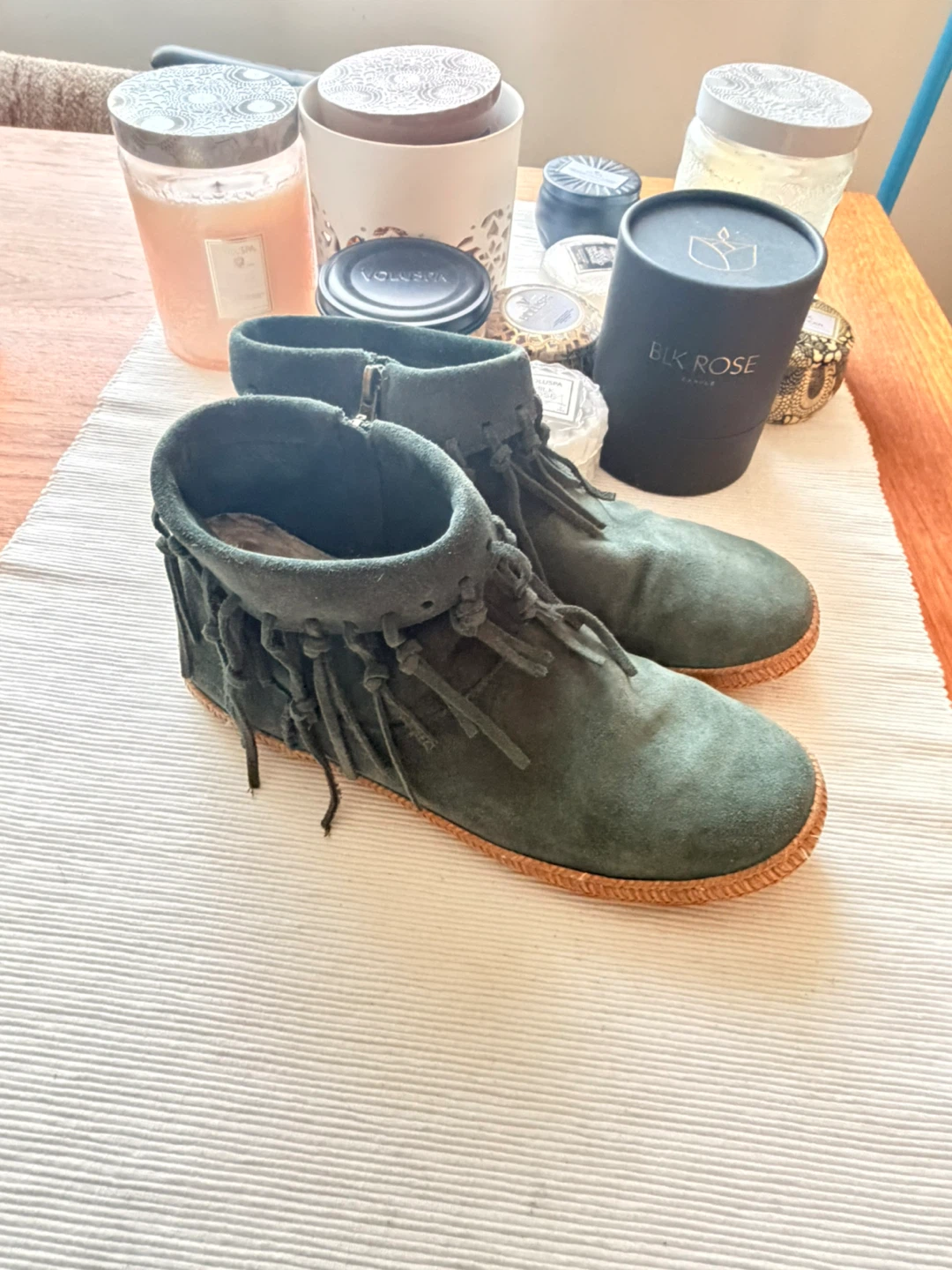 UGG Shenandoah Moccasins