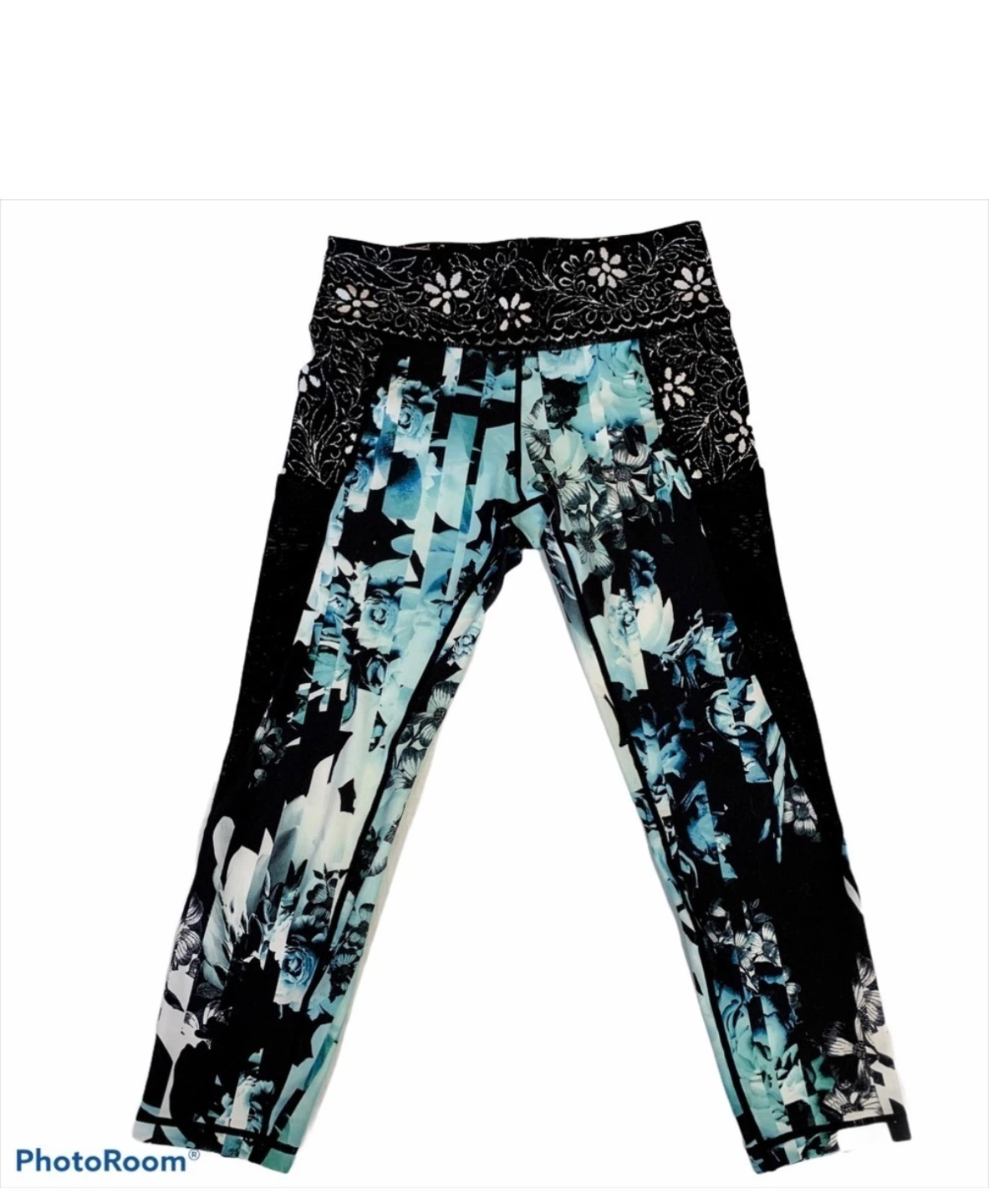 Nanette Lapore Black and Blue Abstract Capris - photo 4