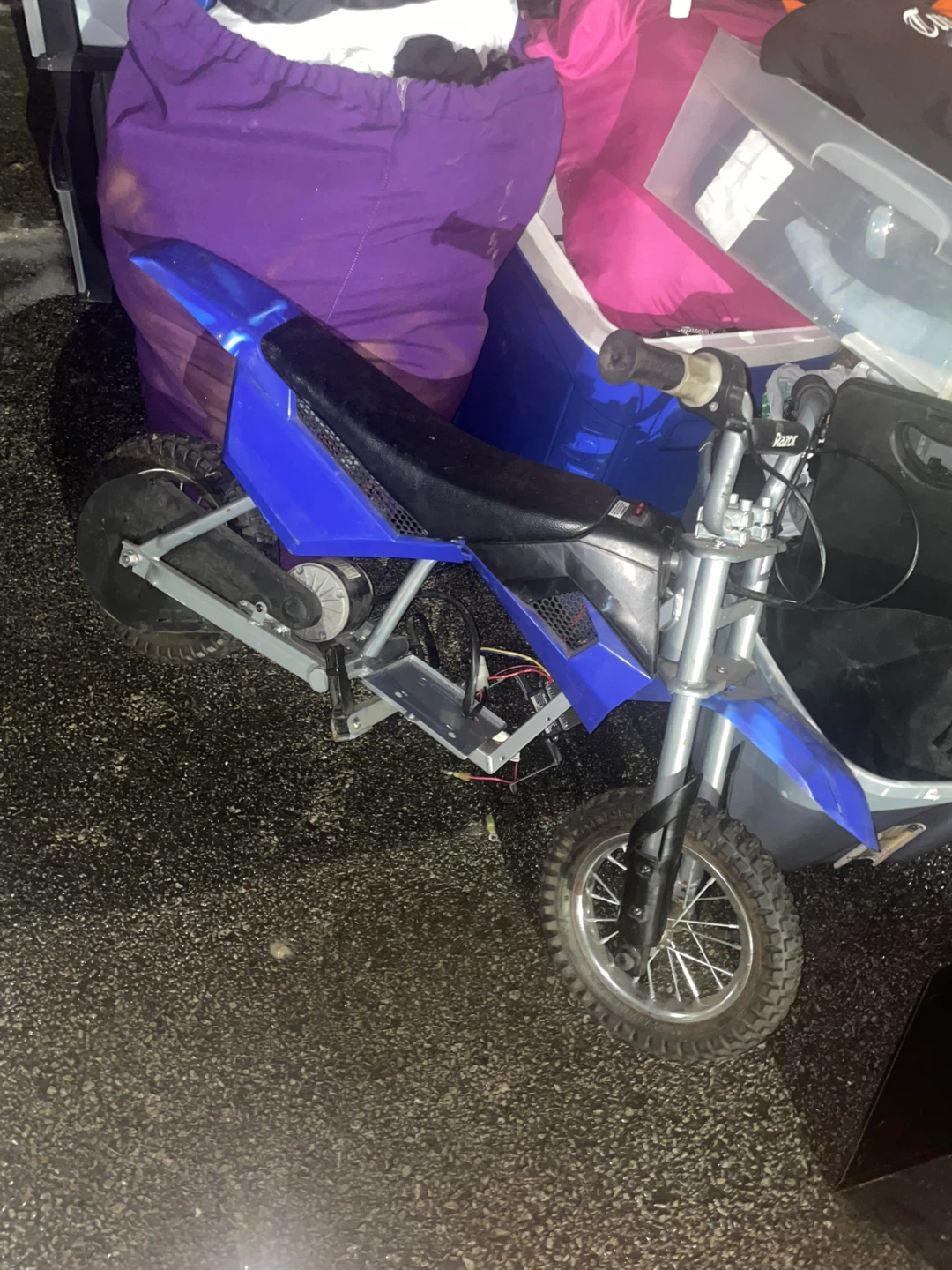 Razor MX350 Electric Dirt Bike