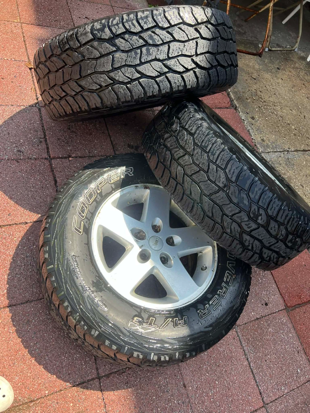 Set of 4 Jeep Wrangler Tires - photo 4