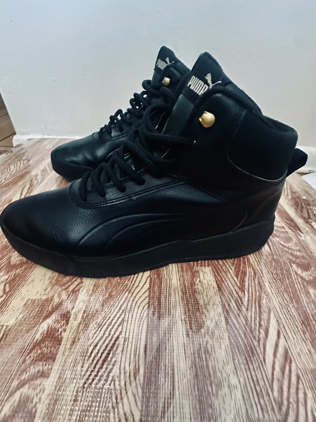 Puma Black High-Top Sneakers - Size 10
